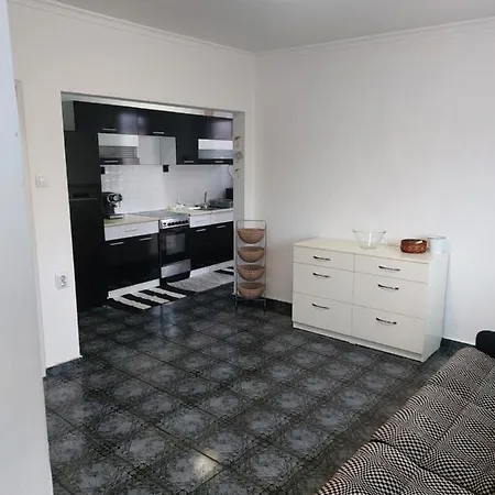 White Apartment Burgas