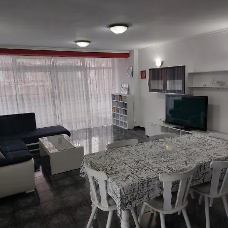 White Apartment Burgas