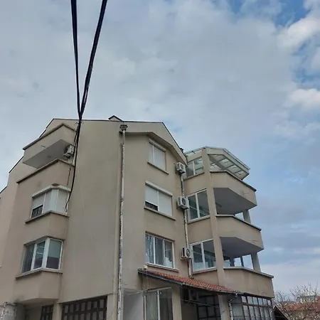 Apartment White